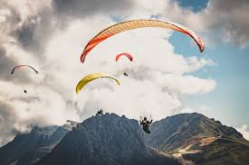 Paragliding Adventure – Bir Billing (20-Minute Flight)